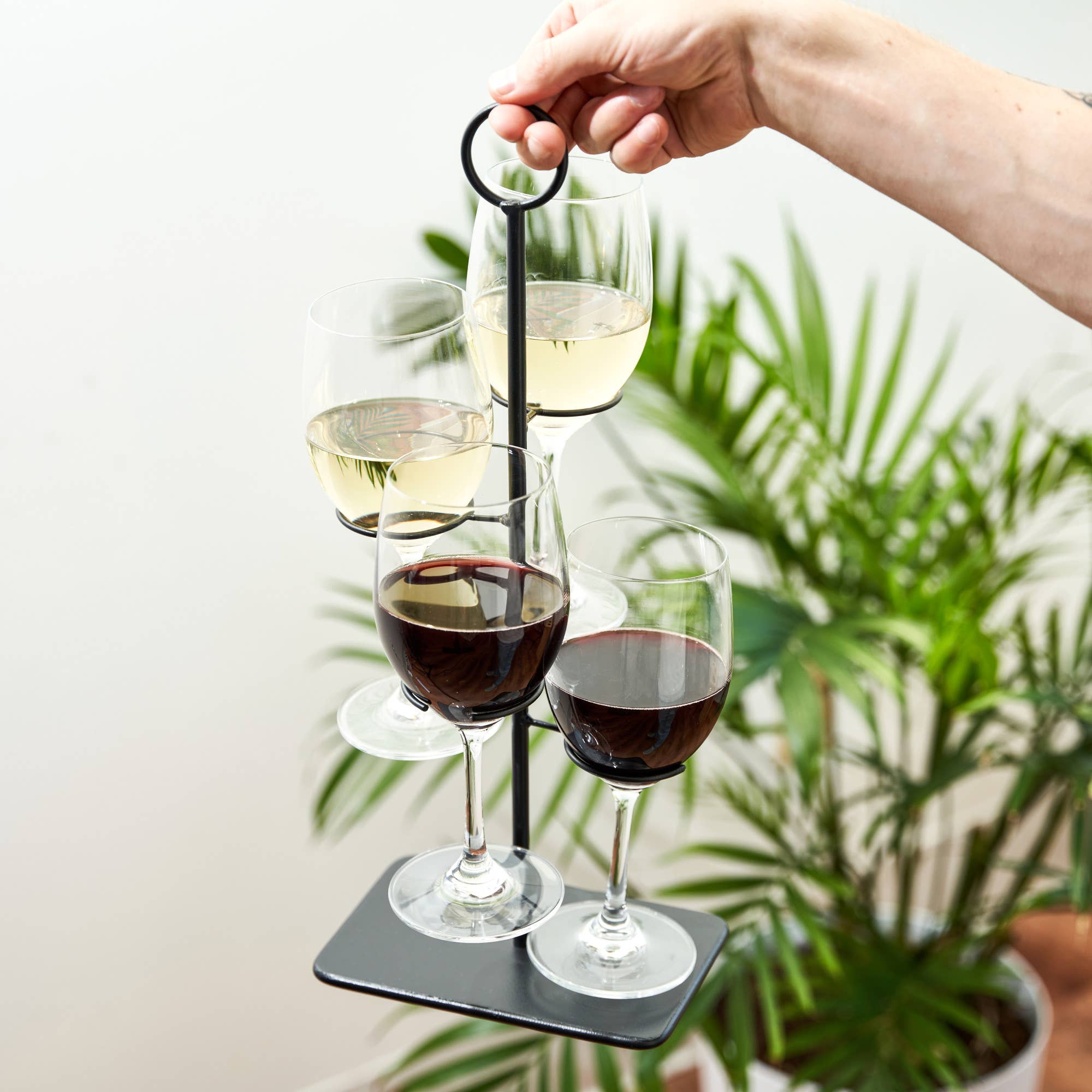 4-Glass Vertical Wine Flight Stand | Wine Tasting Gift for Entertainers